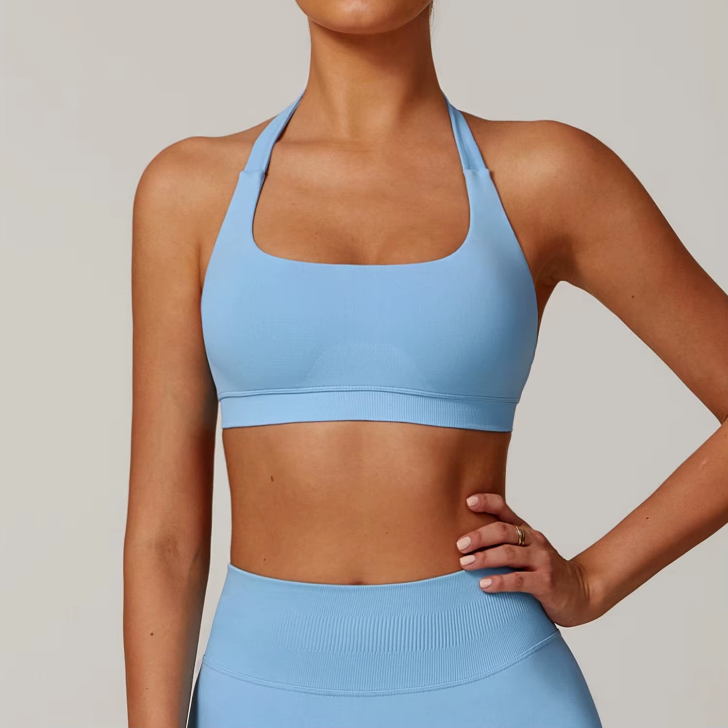 Push-Up Sports Bra for Women Seamless Halter Bra Open Back Yoga Top Bras Medium Support Gym Crop Top Padded Sports Halter Bra